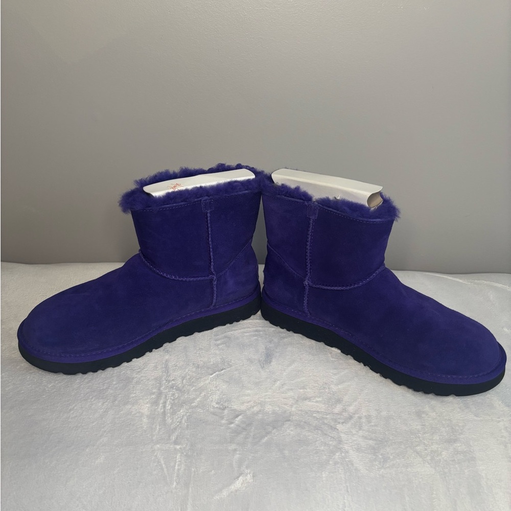 Violet Bailey Mini Logo Strap boots, size 8.